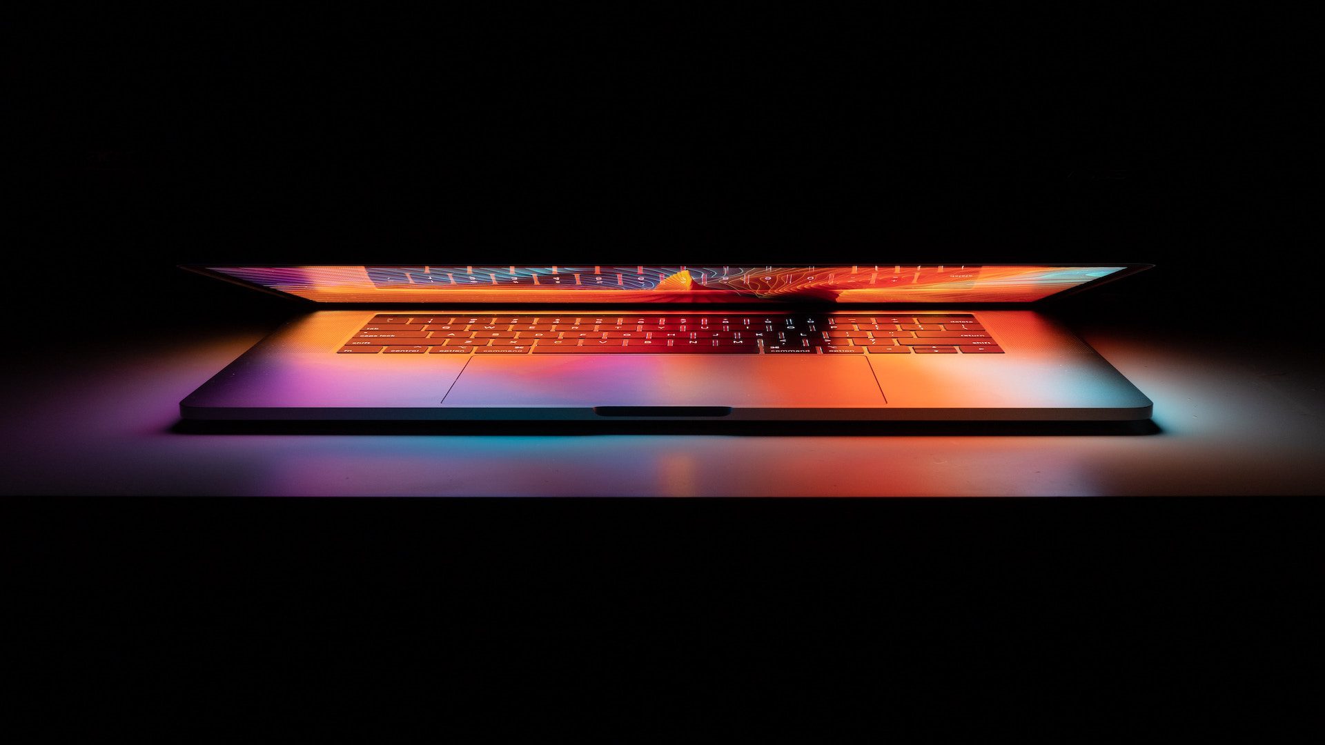 Laptop closing